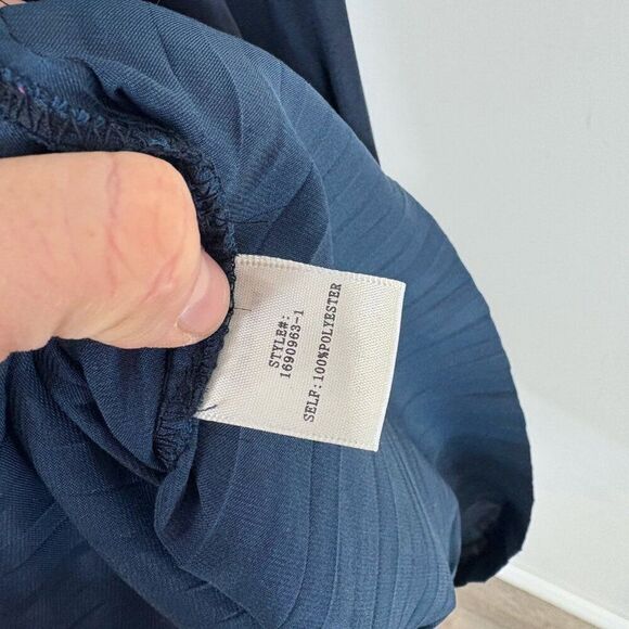 Current Air Aurelie Navy Pleated Mini Dress sz S - Picture 8 of 13